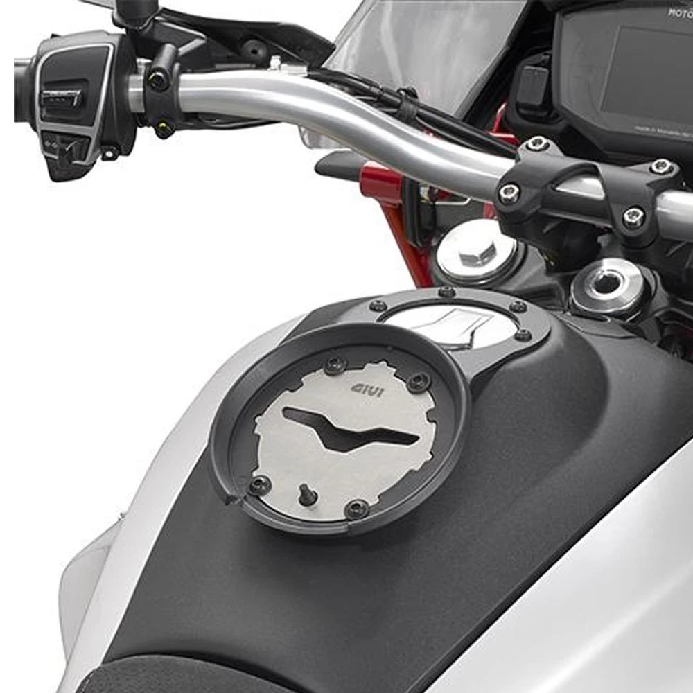 Givi / Kappa BF46 Tanklock Flange Fitting Kit 1 Givi / Kappa BF46 Tanklock Flange Fitting Kit