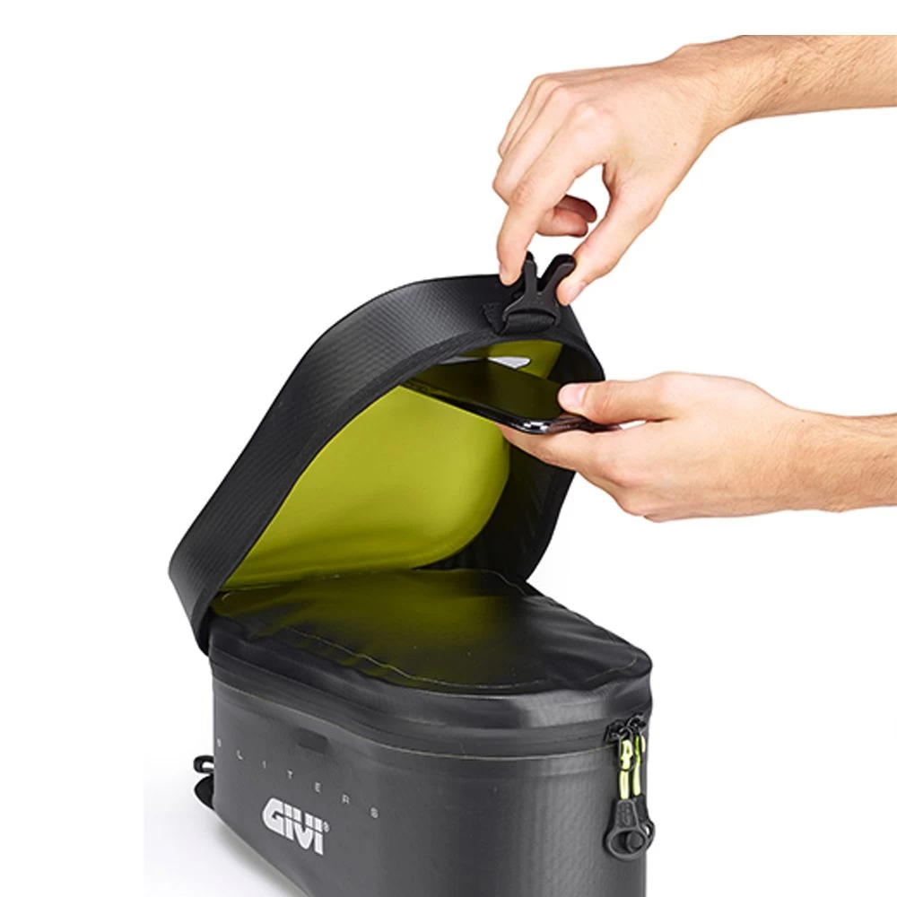 Givi GRT716 Waterproof Tank Bag 3 Givi GRT716 Waterproof Tank Bag - Image 3