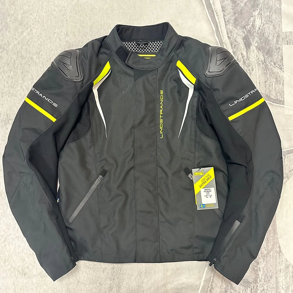 Lindstrands Sanvik Sporty AA Rated Waterproof Jacket - Blk/Fluo - UK42" 4 Lindstrands Sanvik Sporty AA Rated Waterproof Jacket - Blk/Fluo - UK42" - Image 4