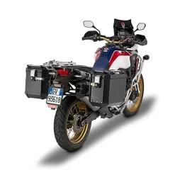 Givi OBKN48BL Trekker Outback 48 Black Line (Left Side) 8 Givi OBKN48BL Trekker Outback 48 Black Line (Left Side) -Motorcycle Equipment Store obkn48br fitted 1