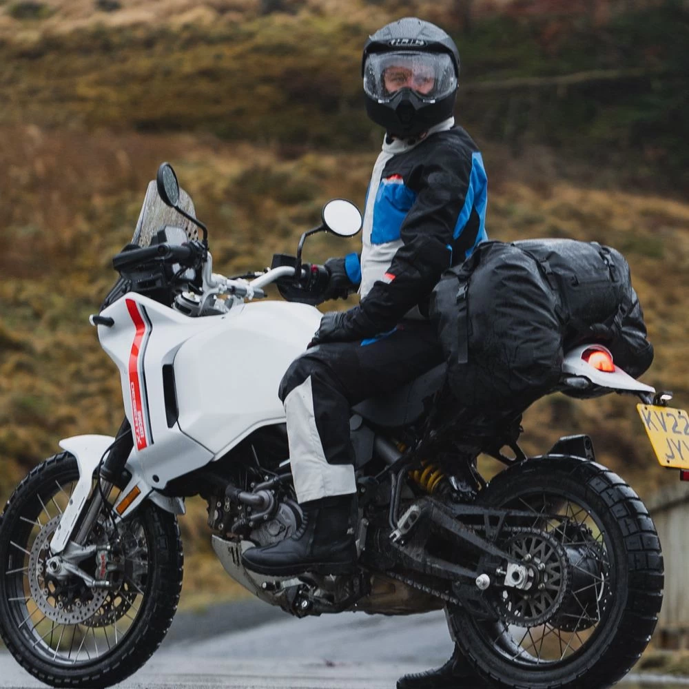 Oxford Aqua 50ltr Duffle / Rear Seat Waterproof Motorcycle Bag 2 Oxford Aqua 50ltr Duffle / Rear Seat Waterproof Motorcycle Bag - Image 2